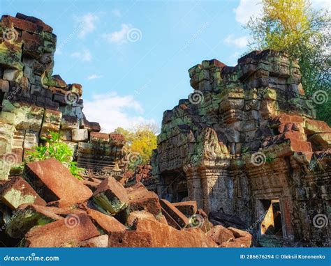 lost city of angkor|The Lost City of Cambodia .